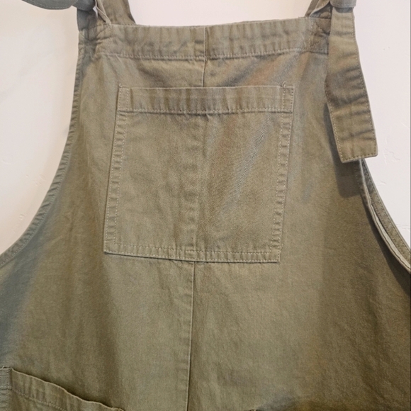Cider Three Pockets On Front knot Strap Olive Green Women's Overalls Size M - Picture 2 of 7